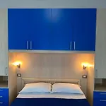 A Due Passi Dal Mare Bed and breakfast