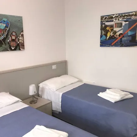 A Due Passi Dal Mare 4* 포르토 세자레오